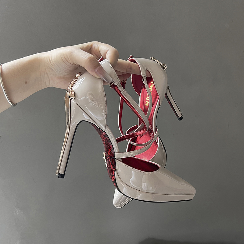 Sapatos Femininos de Salto Alt - Crossfit Belt avaliação e preço